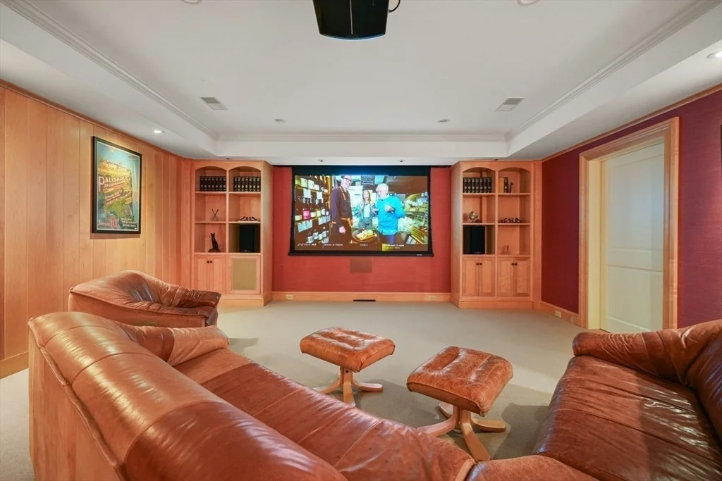 Photo of 2 Candleberry Ln