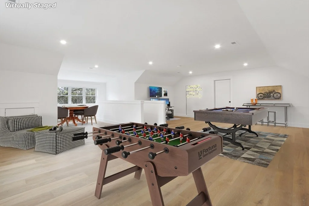 Photo of 8 Greenleaf Road