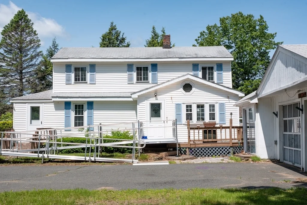 Photo of 20 Forest Ave