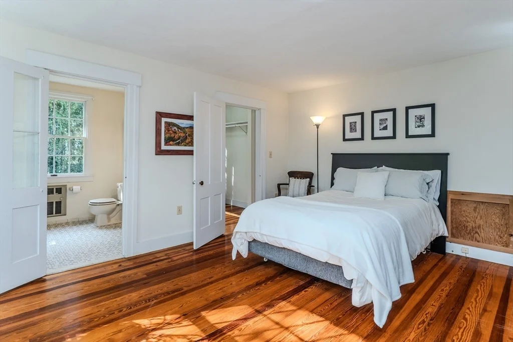 Photo of 7 Roosevelt St