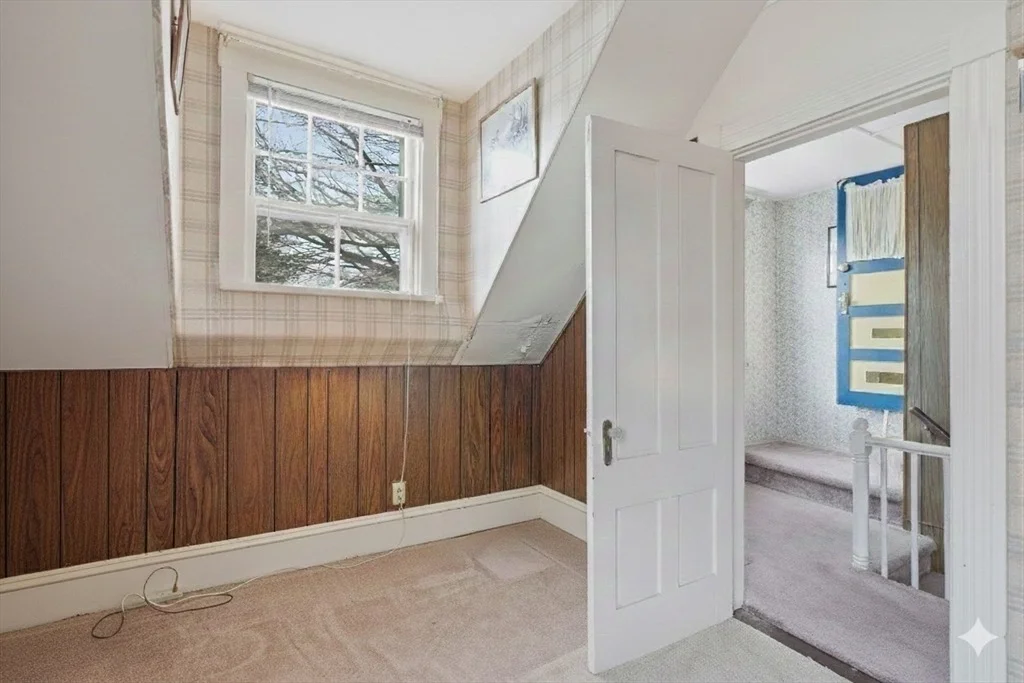 Photo of 4 Beach Ave