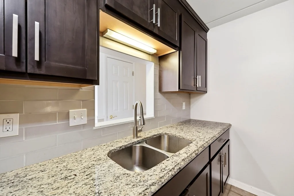 Photo of Unit F at 36 Maple Crest Cir
