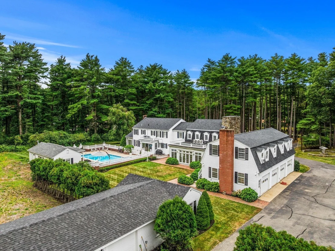 Photo of 28 Pineswamp Rd