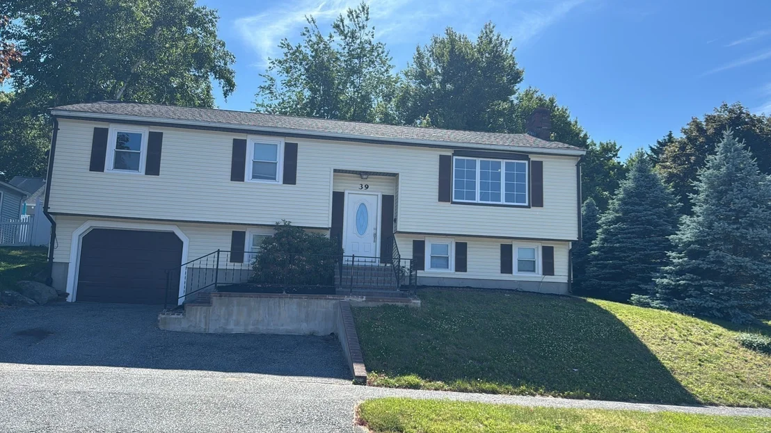 Photo of 39 Westport Rd