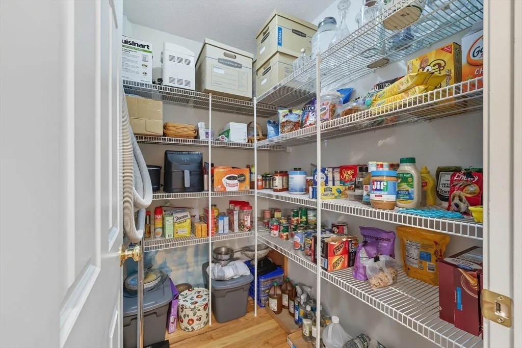 Photo of 20 Great Brook Dr