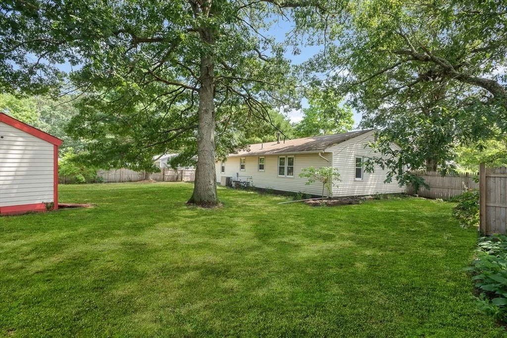 Photo of 20 Terry Ln E