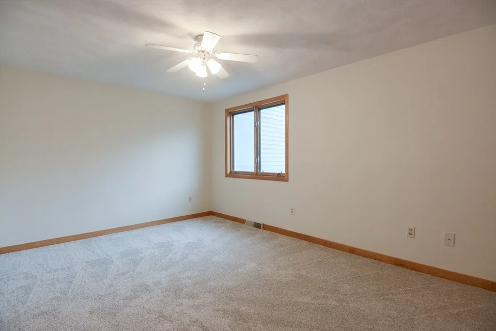 Photo of Unit 106 at 31 Blithewood Avenue