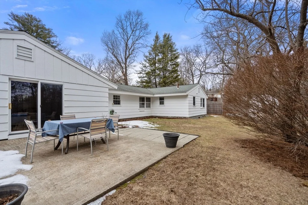 Photo of 5 Hickory Ln
