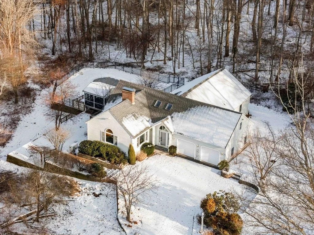 Photo of 9 Marshall Dr