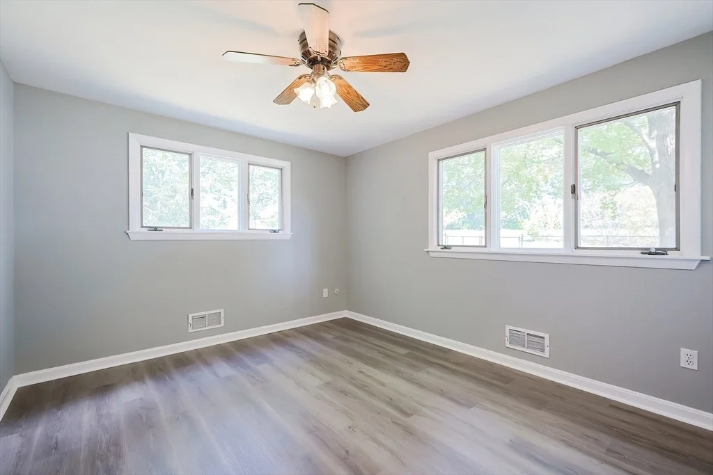 Photo of 11 Silver Ave