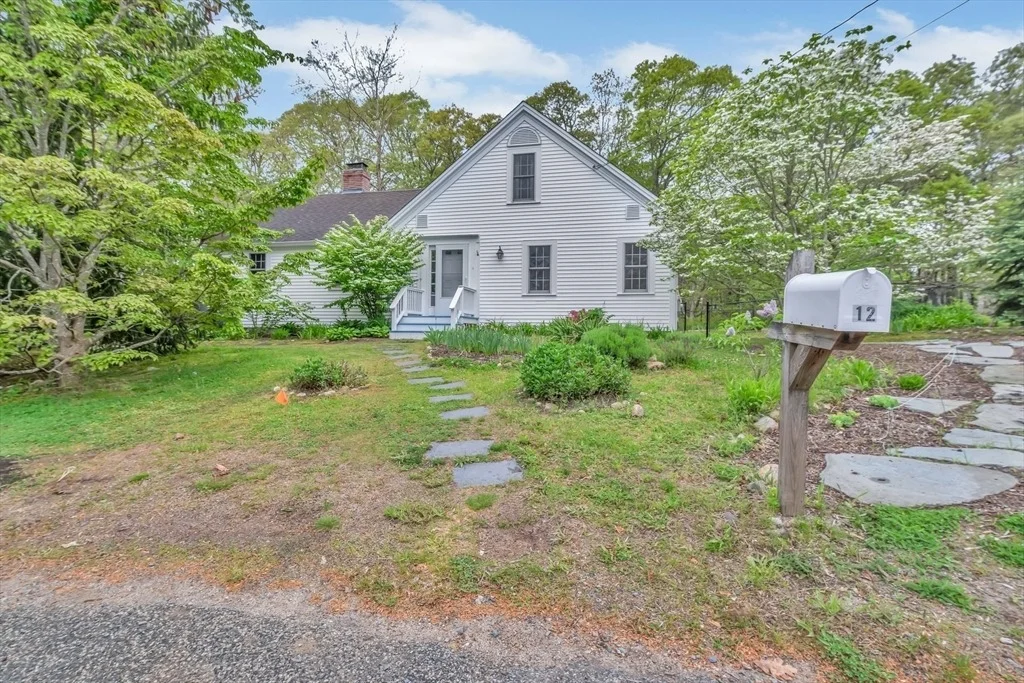 Photo of 12 Maple Lane