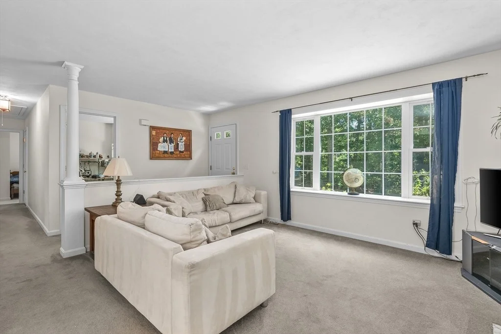 Photo of 163 Cotuit Rd
