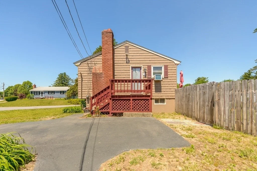 Photo of 9 Oakland Rd