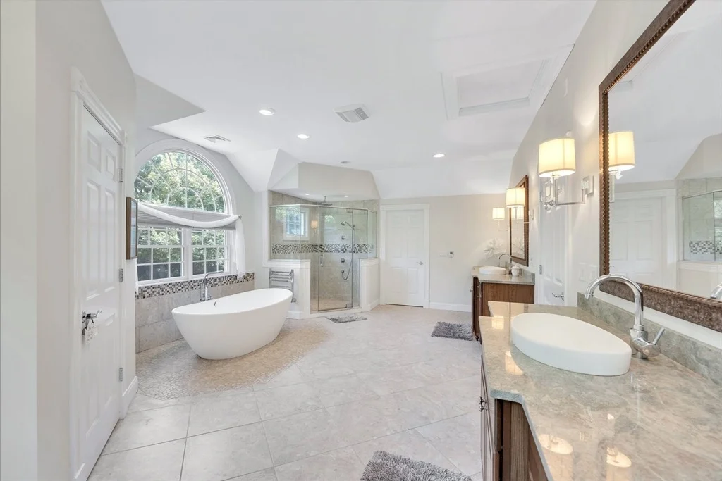 Photo of 72 Highwood Way