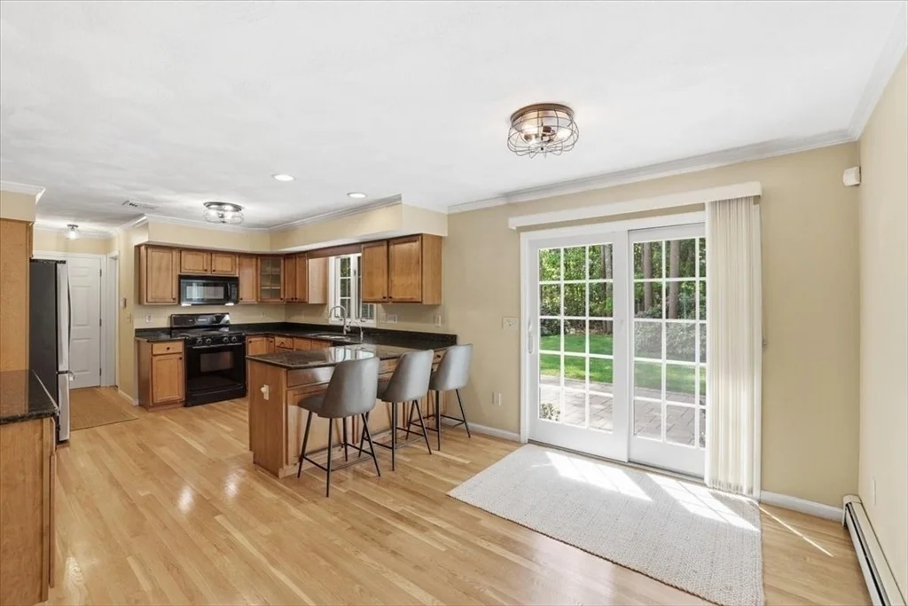 Photo of 32 Millfarm Dr