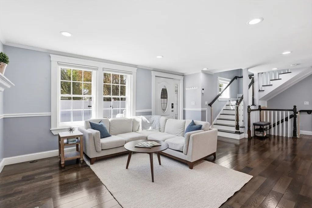 Photo of 307 Cross Street