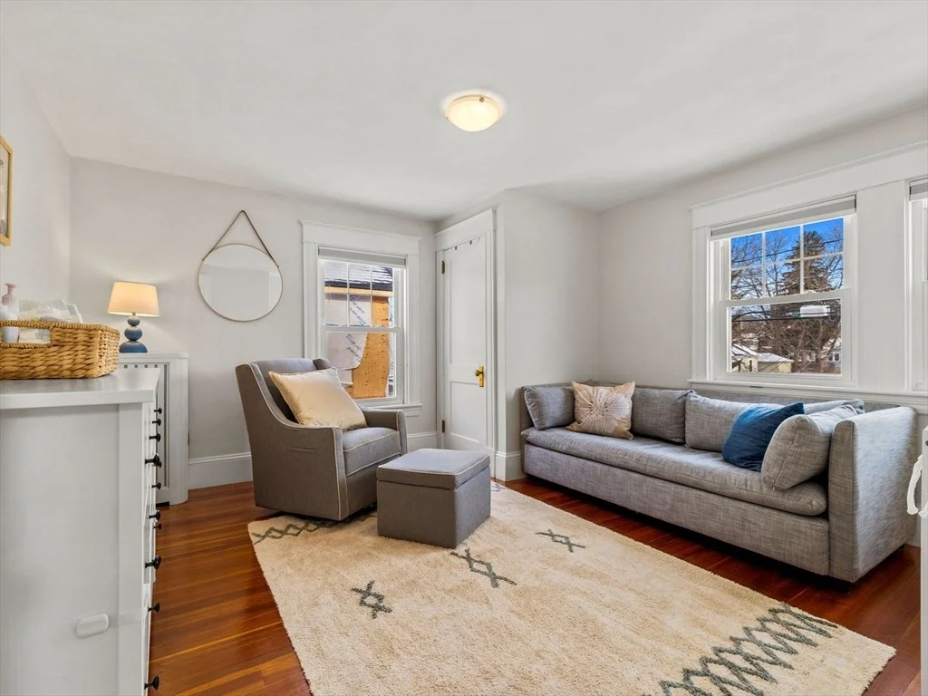 Photo of 371 Mount Vernon St