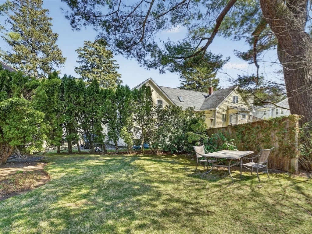 Photo of 44 Hemlock Street
