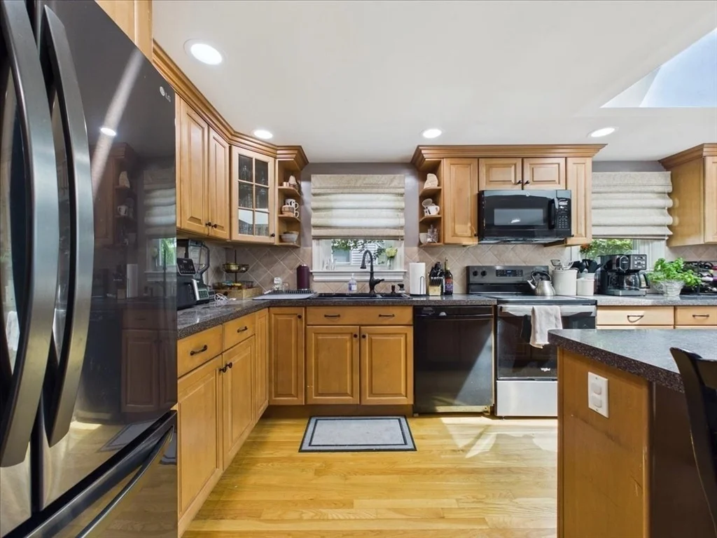 Photo of 104 Higgins Rd