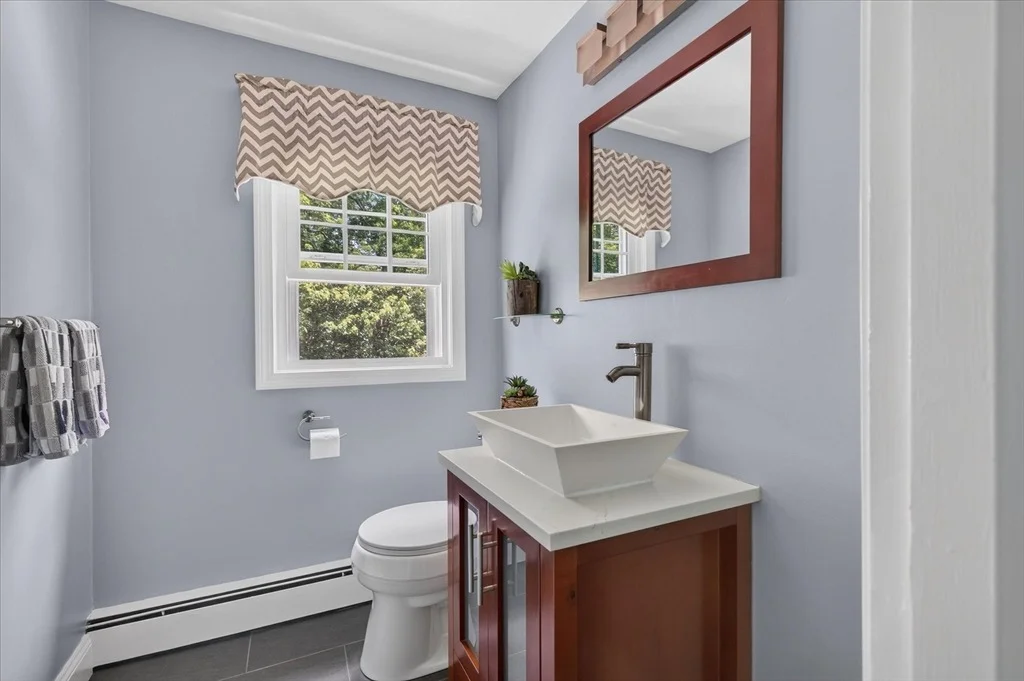 Photo of 14 Aldea Ave