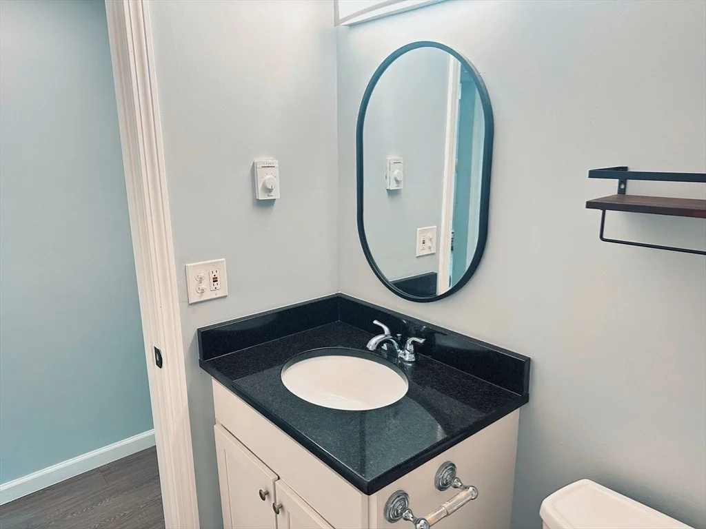 Photo of Unit D at 4 Maple Crest Circle