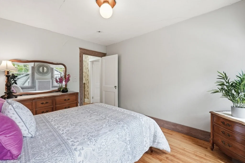 Photo of 11 Wildrose Avenue