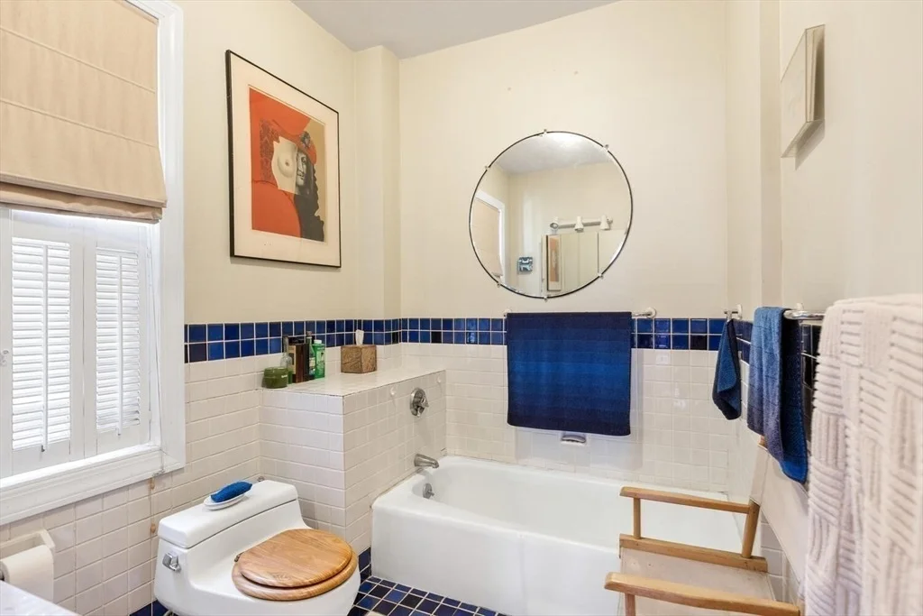 Photo of 41 Dearborn St