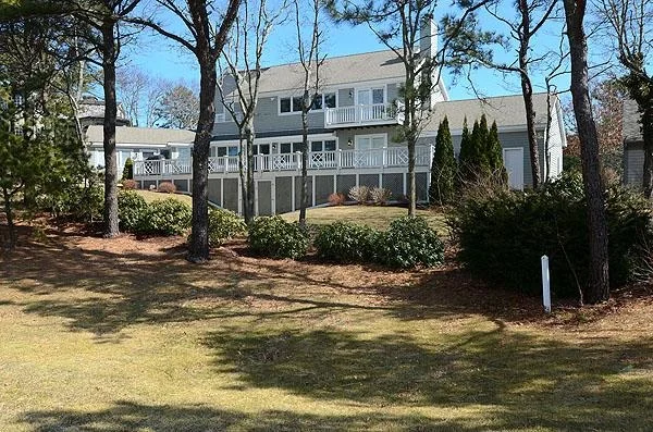 Photo of 47 Shore Dr W