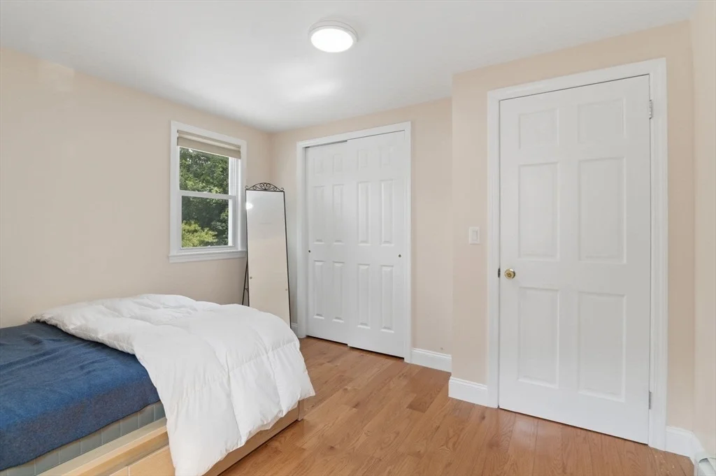 Photo of 63 Dickerman Ln