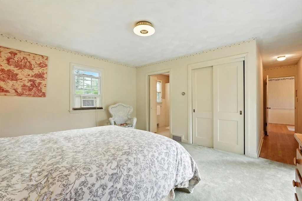 Photo of 30 Western Cir