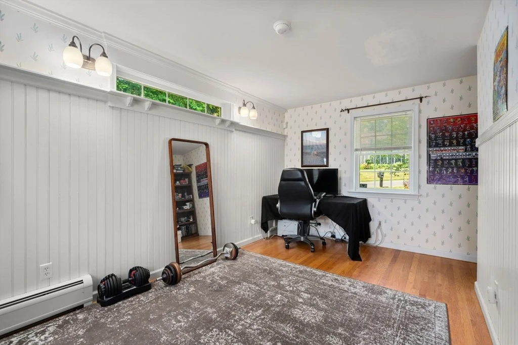 Photo of 25 Everett Ave