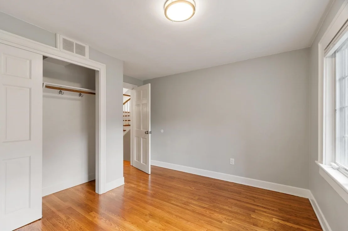 Photo of 9 Lantern Rd