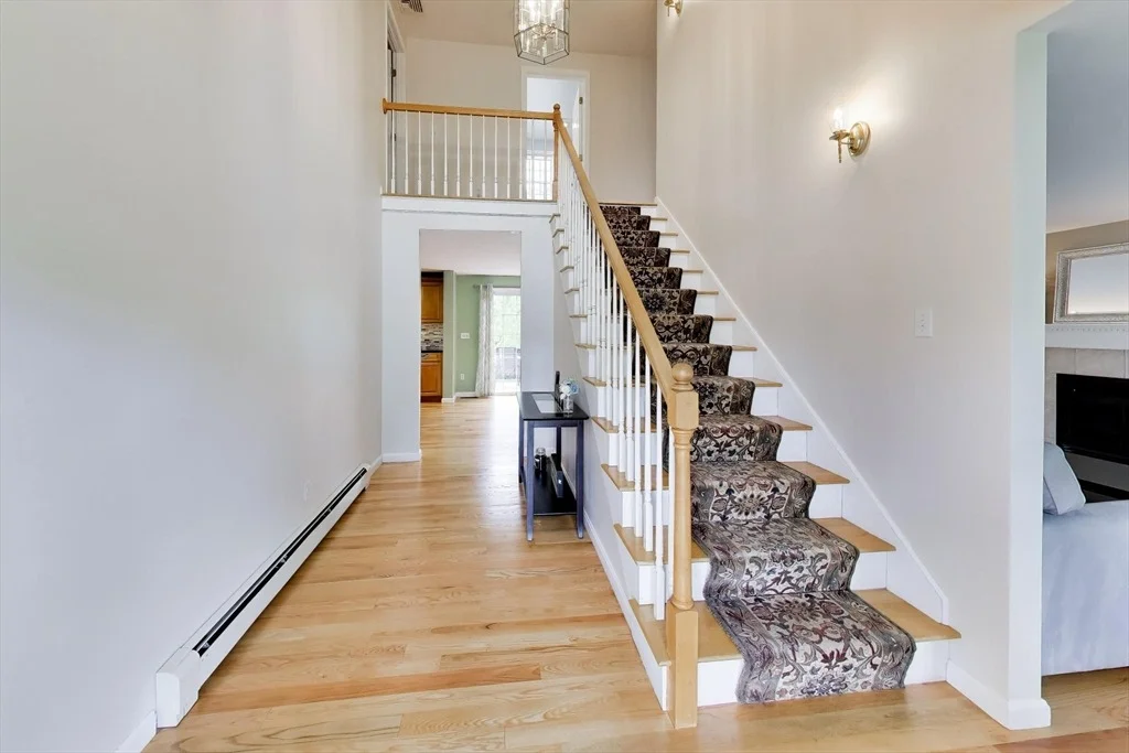 Photo of 24 Meadow Ln