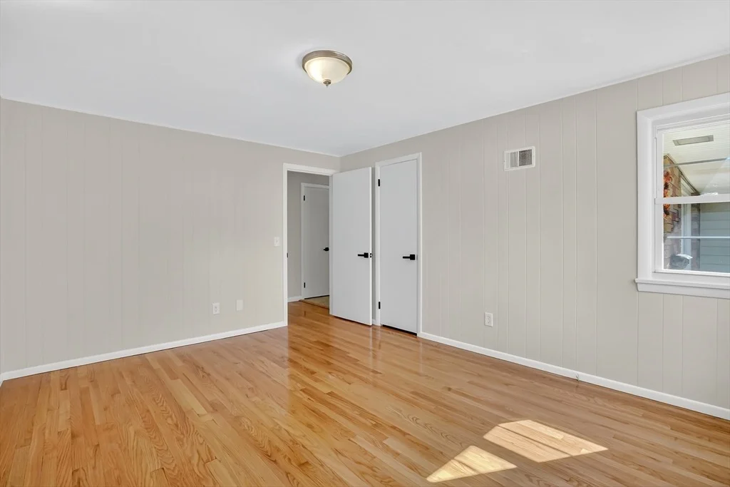 Photo of 7 Viscount Rd