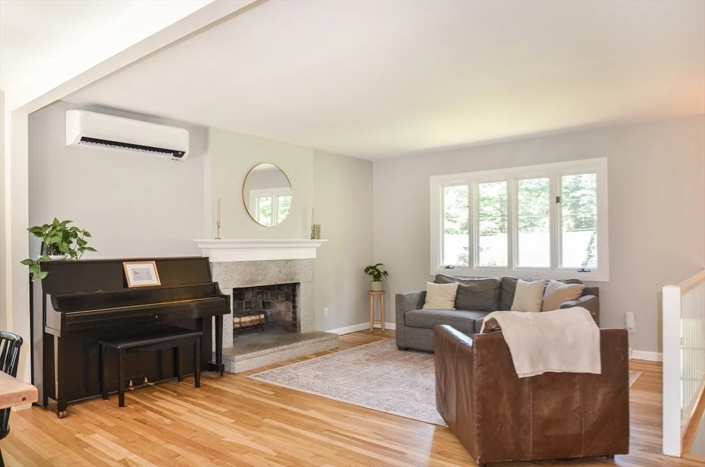 Photo of 280 Randall Rd