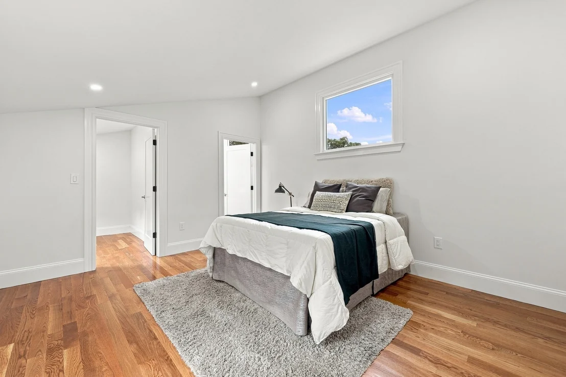 Photo of 121 Elm St