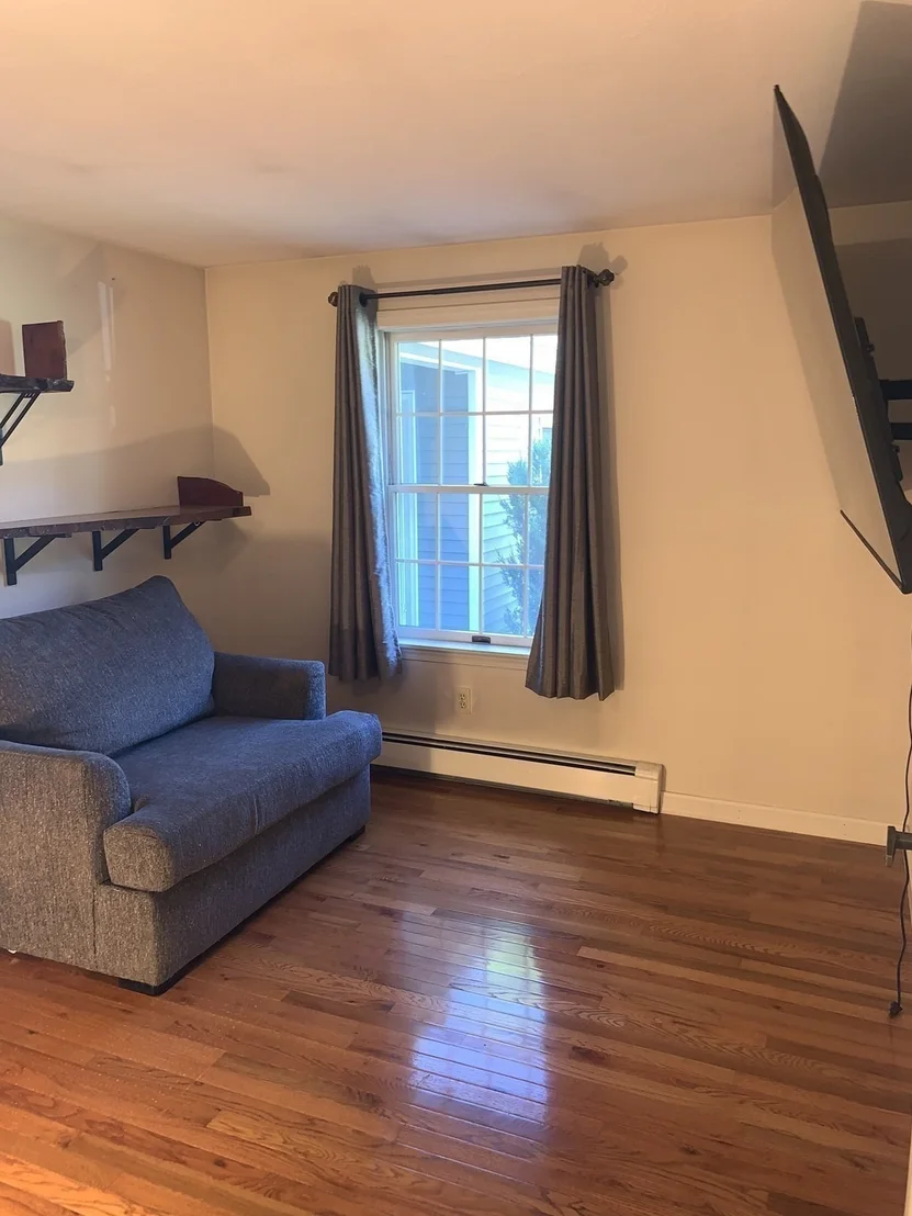 Photo of 256 Marshall Street