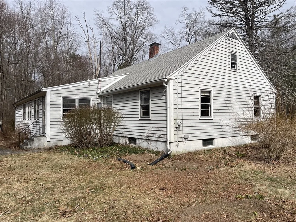 Photo of 280 Ware Rd