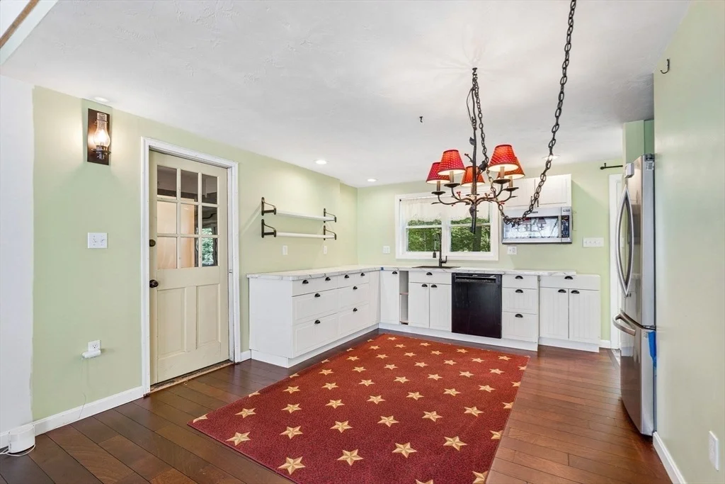 Photo of 71 Pelczar Rd