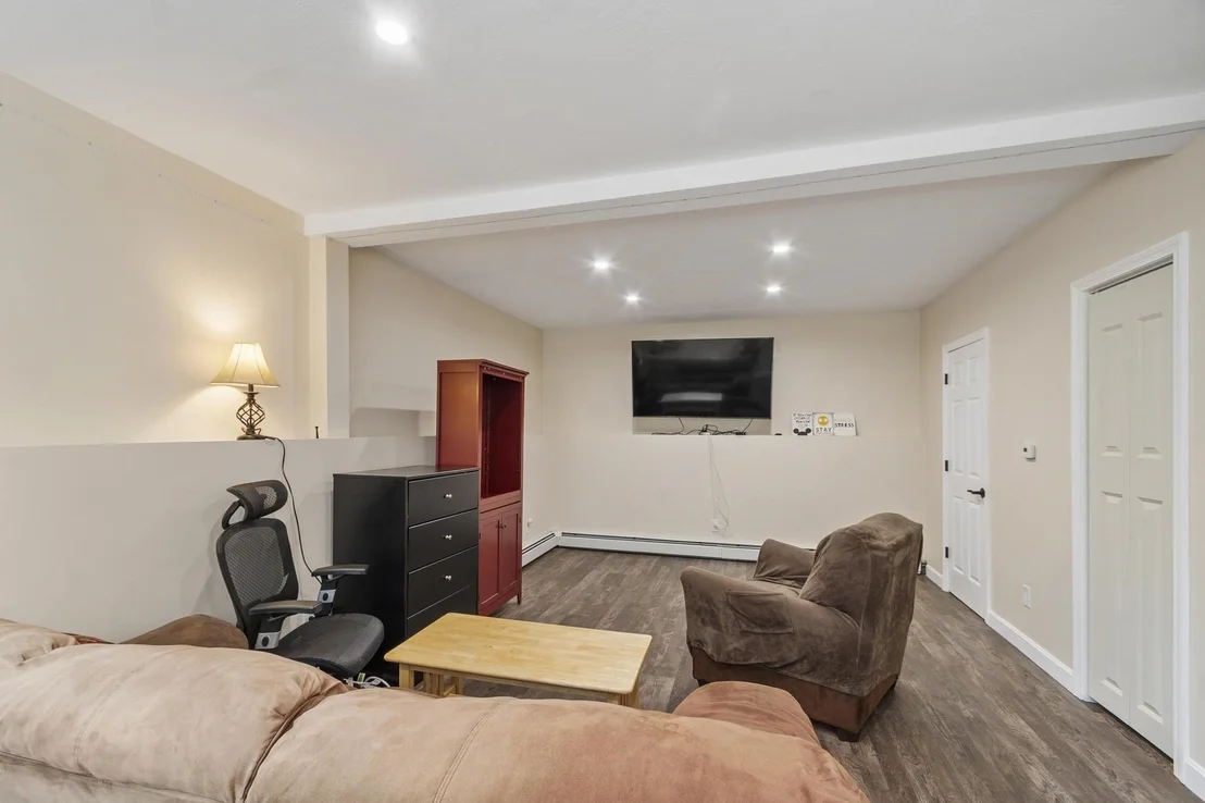 Photo of 30 2nd St
