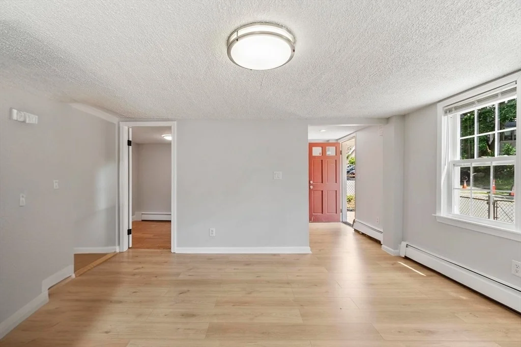 Photo of 52 Auburn St