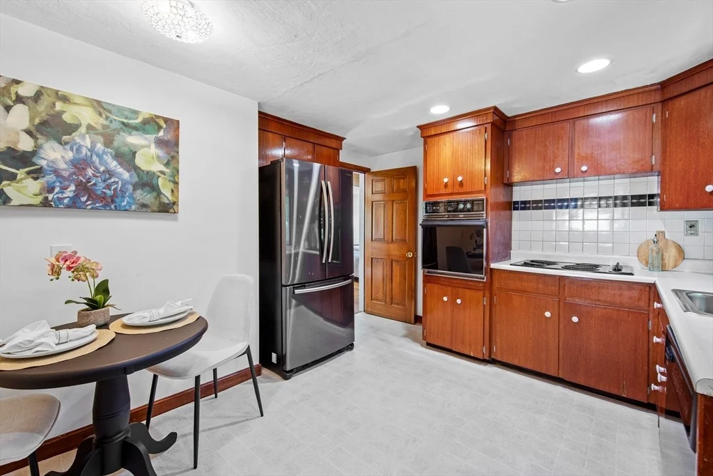 Photo of 38 Robinhood Rd