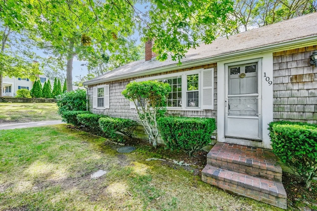 Photo of 109 Harbor Hills Rd
