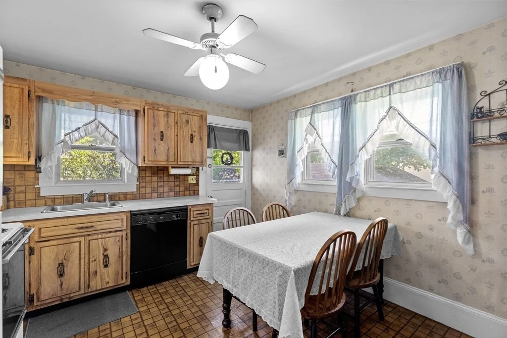 Photo of 38 Custer Street