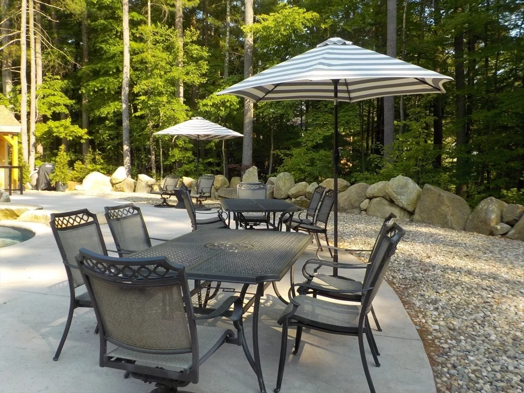 Photo of 140 Elmshade Dr