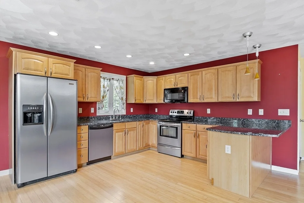 Photo of 5 Hoover Ave