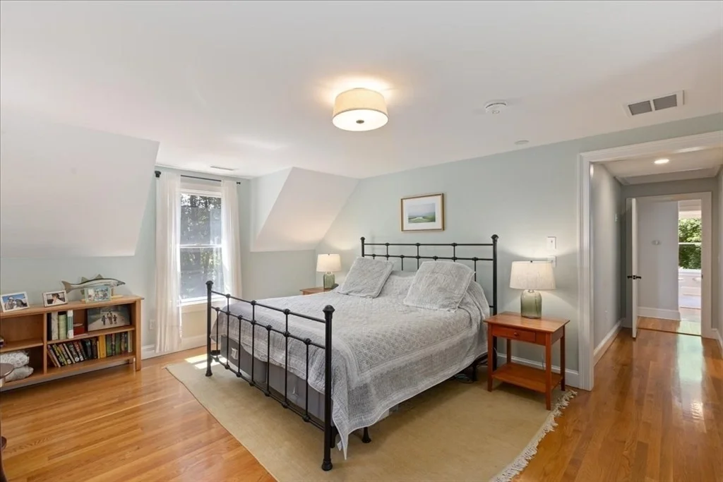 Photo of 104 High St