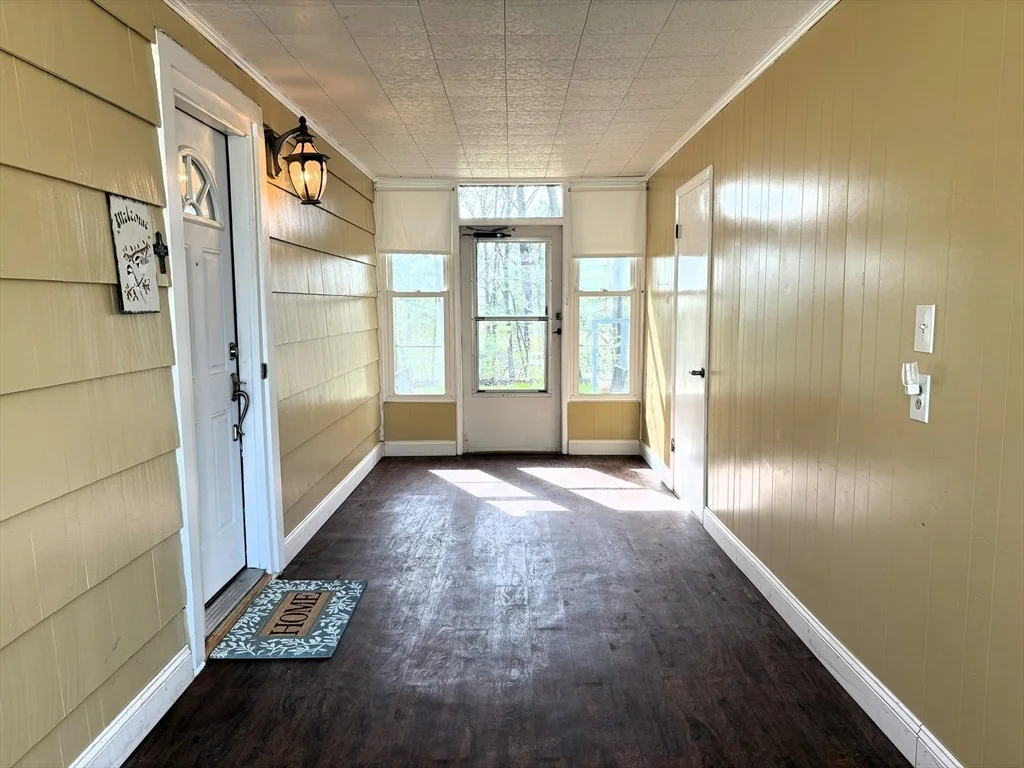 Photo of 25 Glen Forest Ln