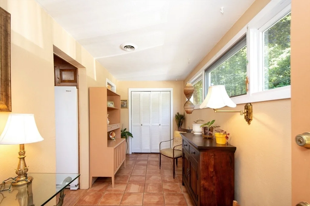 Photo of 9 Dennis Circle