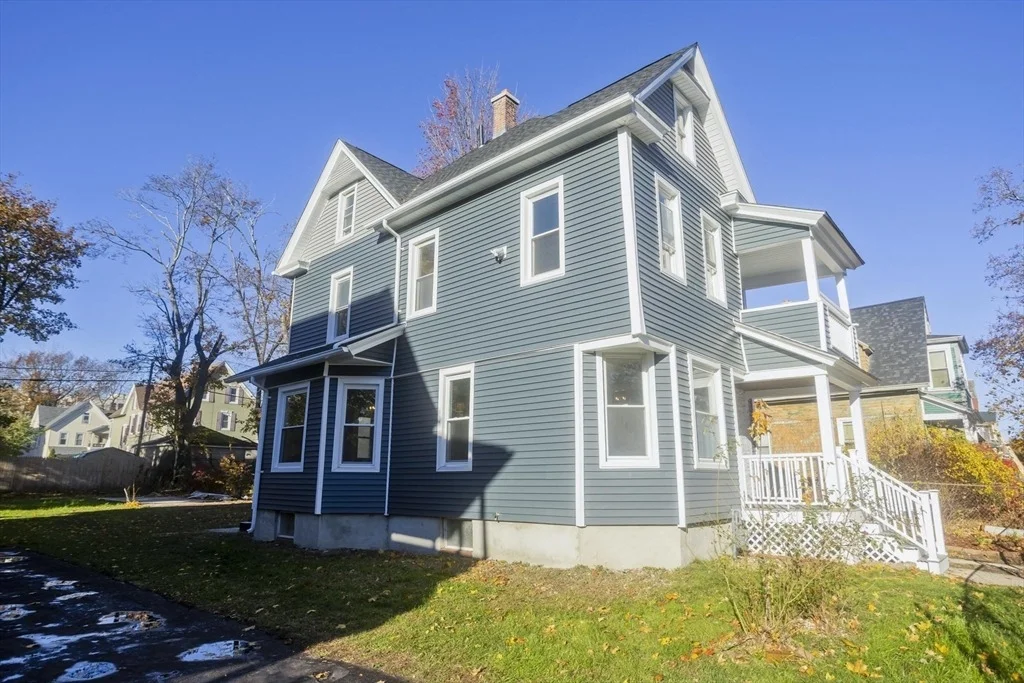 Photo of 90 Cambridge St